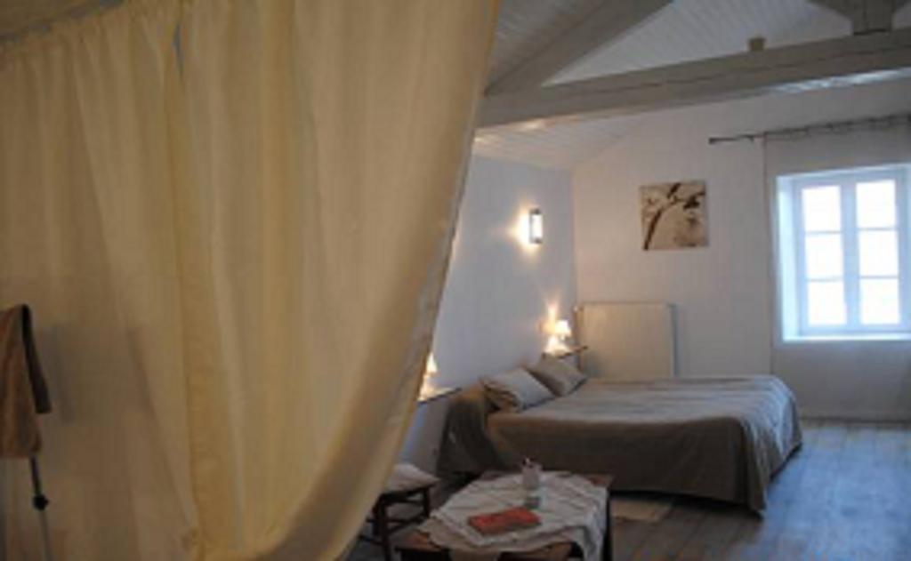 La Poussardiere Saint-Martin-sous-Mouzeuil الغرفة الصورة